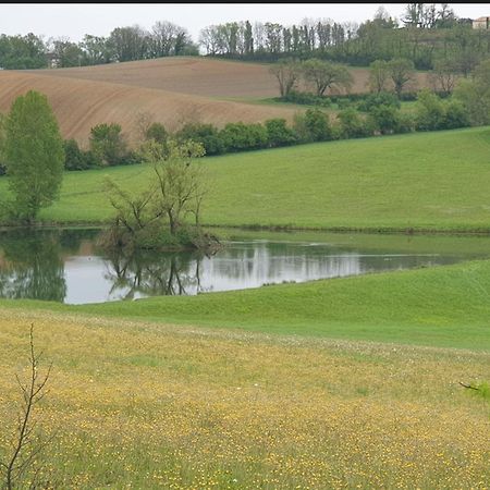 Love Room- Spa- Escale Amoureuse Puygaillard-de-Quercy Luaran gambar